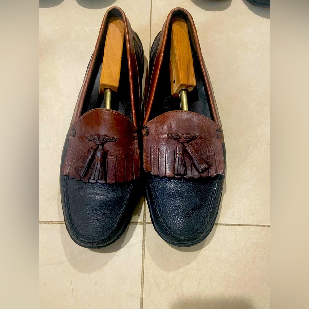 2 pairs of Men’s size 12 coke haan loafers great condition